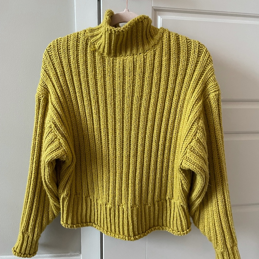 Turtle neck sweater
